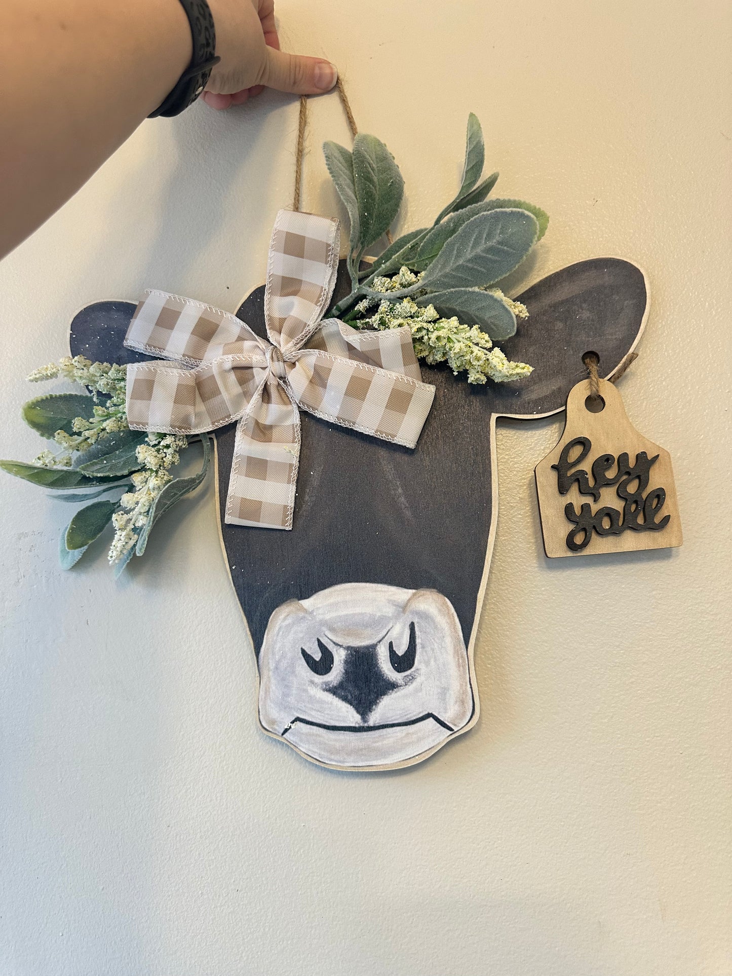 Hey yall cow door hanger