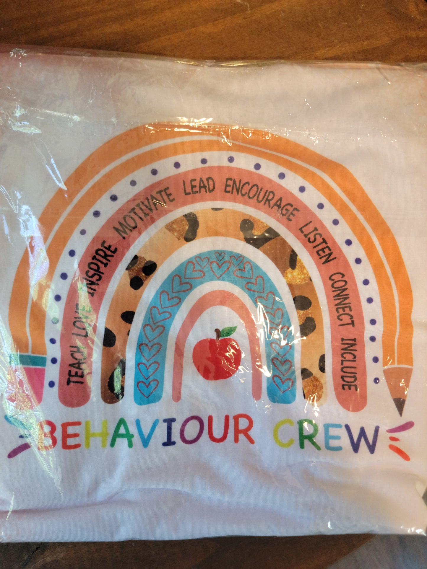 Behavior crew shirt